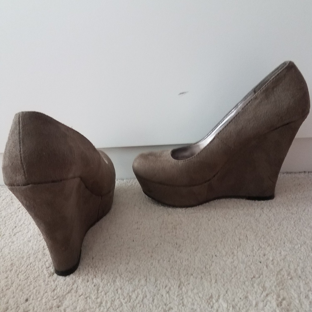 High heel wedges